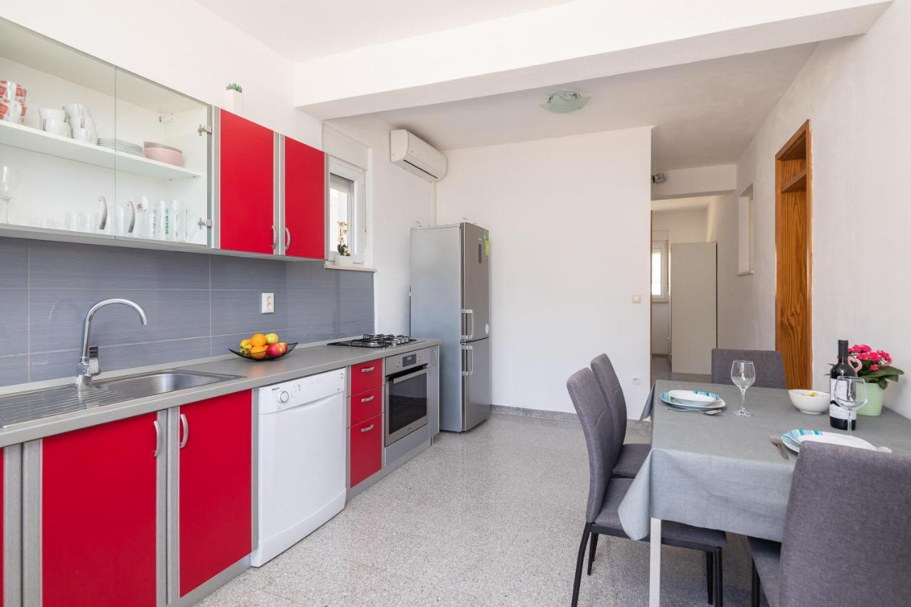 Aqua Vista Apartments Локва-Рогозница Экстерьер фото
