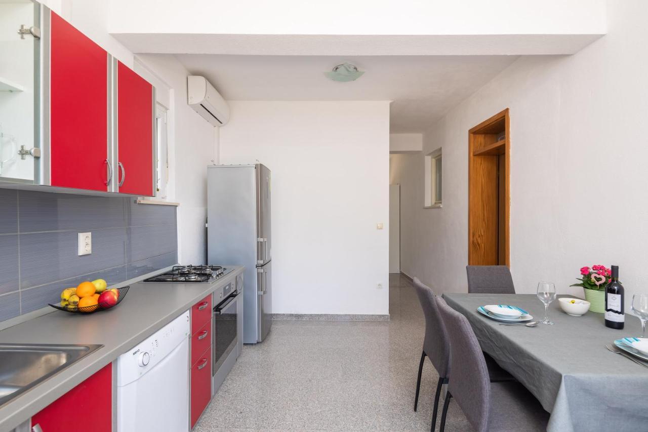 Aqua Vista Apartments Локва-Рогозница Экстерьер фото