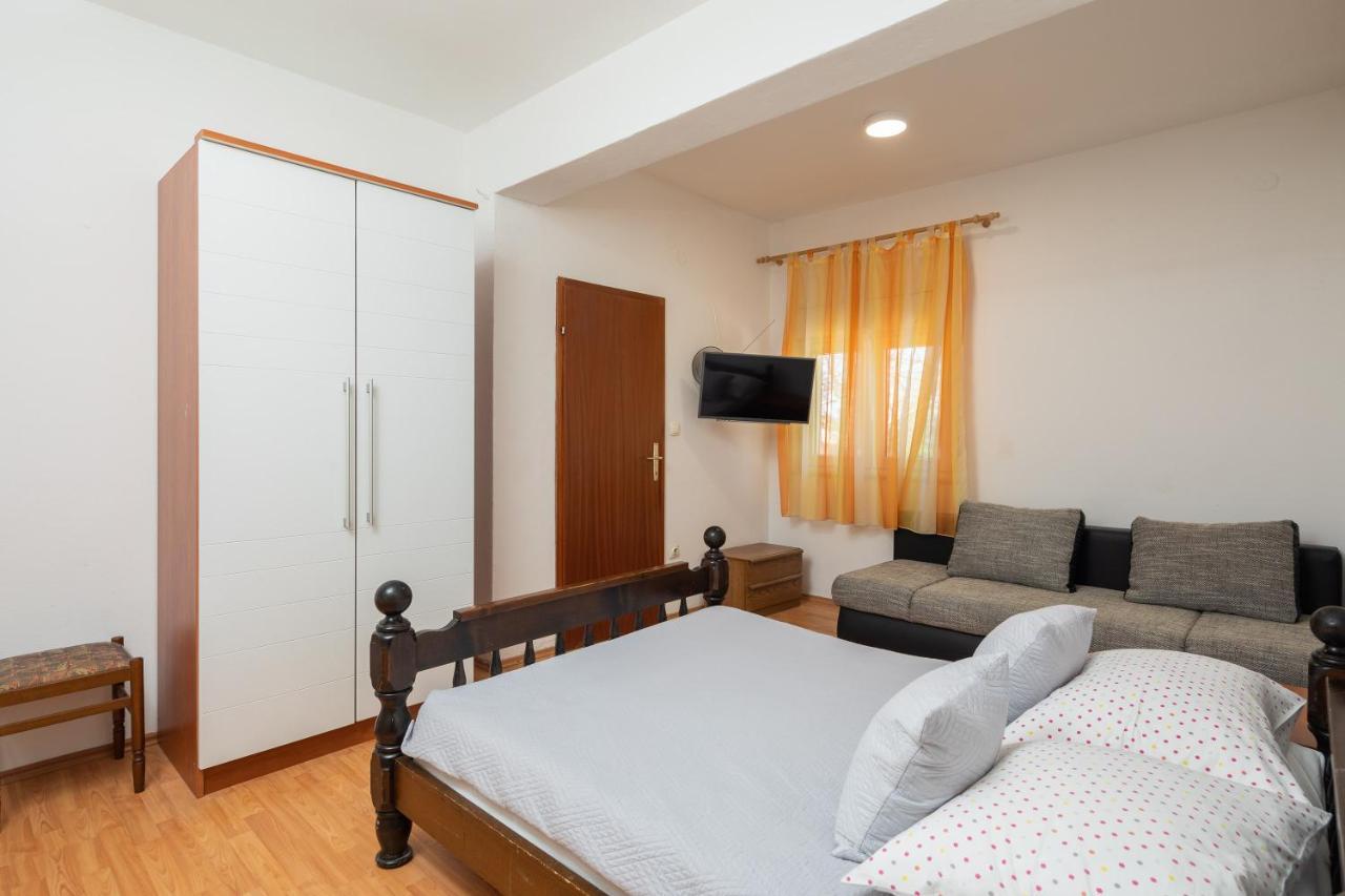 Aqua Vista Apartments Локва-Рогозница Экстерьер фото