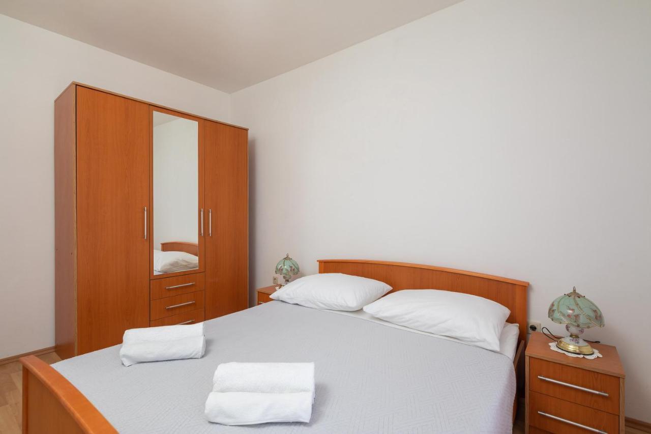 Aqua Vista Apartments Локва-Рогозница Экстерьер фото